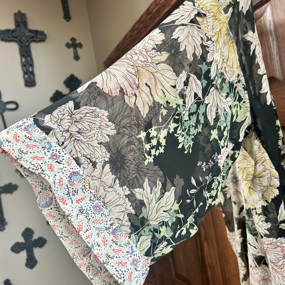 Boho Floral kimono style jacket - Picture 3 of 4